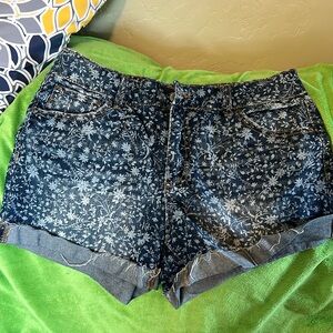 Time and Tru Jean shorts never worn